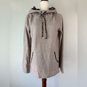 NWT Hem and Thread Women’s Hoodie
